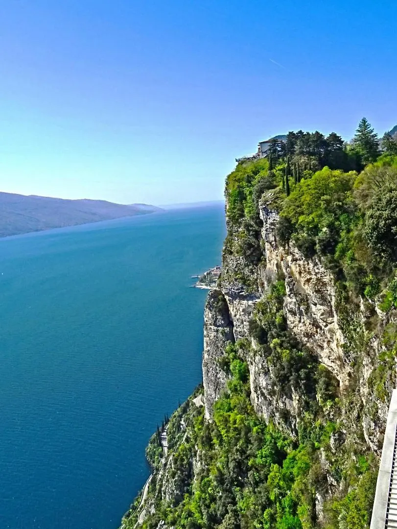 Casa De Pol Exclusive Lake View By Gardadomusmea Tremosine Ιταλία
